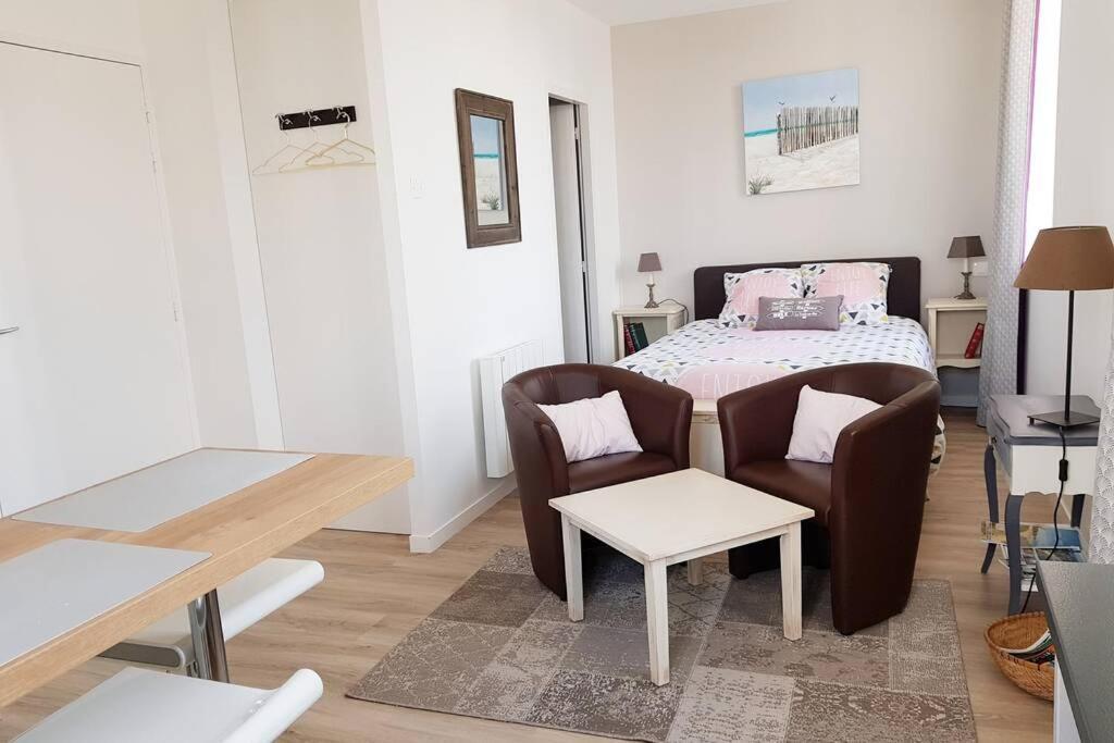 Studio Cosy Les Roses Tremieres 3 Etoiles Centre Plouharnel Proche Mer ภายนอก รูปภาพ